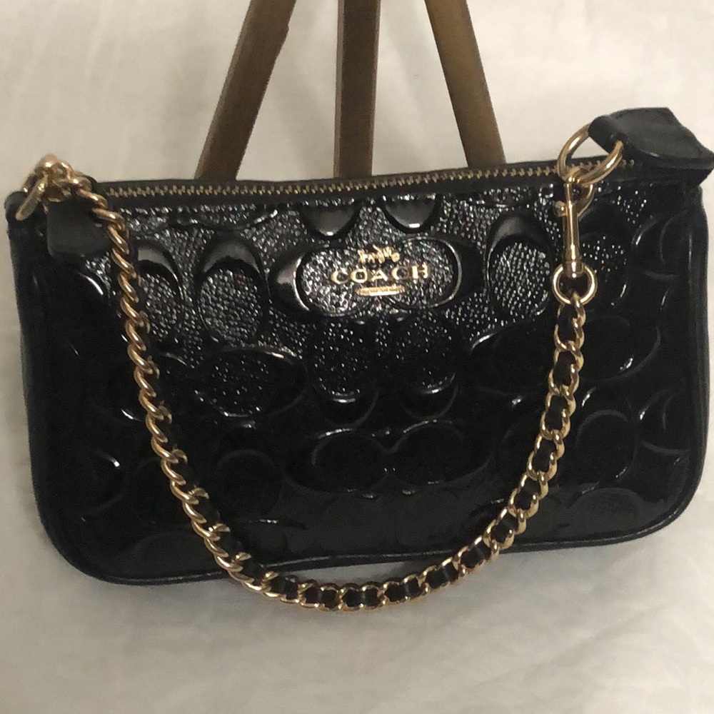 Coach Black Patent Leather Chain Wristlet - Picture 3 of 9
